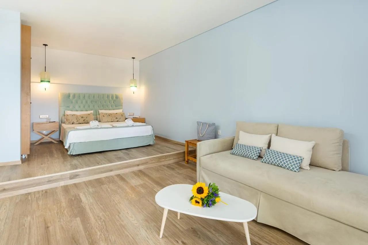Regos Resort Hotel ネオス・マルマラス 3*,