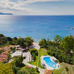 https://panas.kefaloniahotels.net