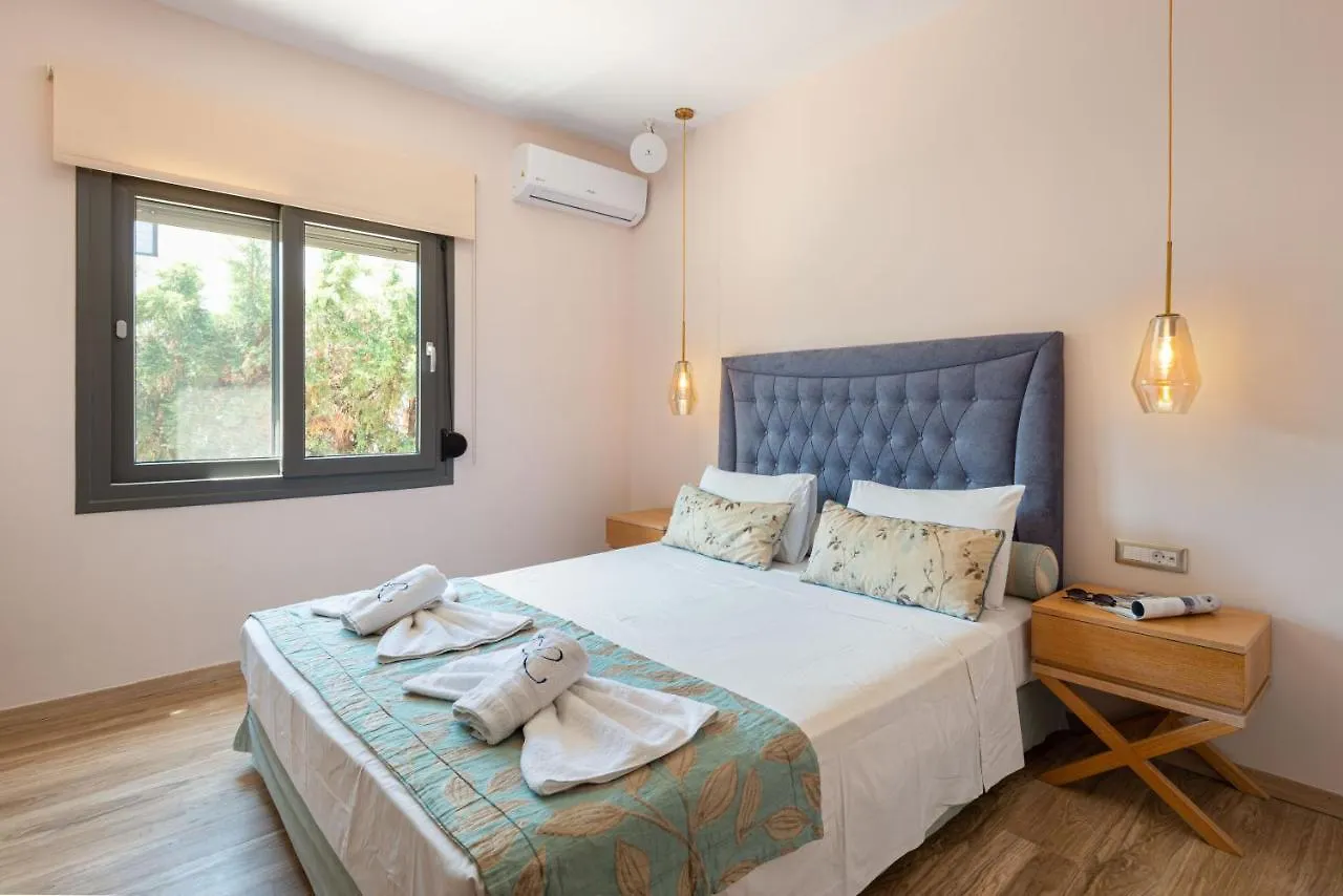 נאוס מרמרס Regos Resort Hotel
