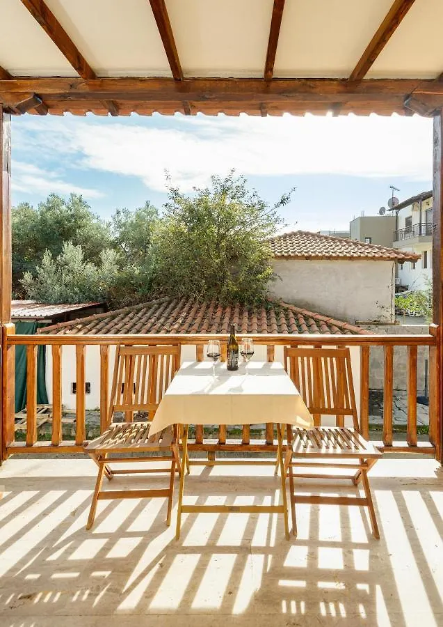 נאוס מרמרס Regos Resort Hotel