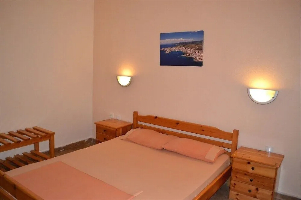 נאוס מרמרס Regos Resort Hotel
